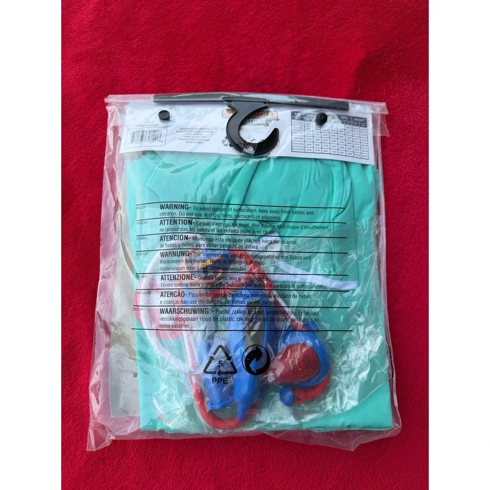 Spooktacular Creations Surgeon Scrubs Kids Size S 5-7 Teal New with Toys